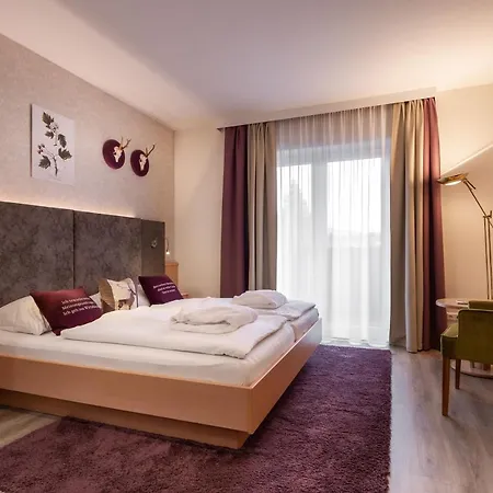 Steinberger Hotel 4*